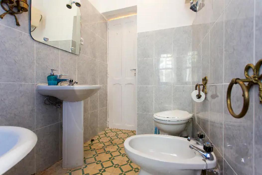#private C Lisbon